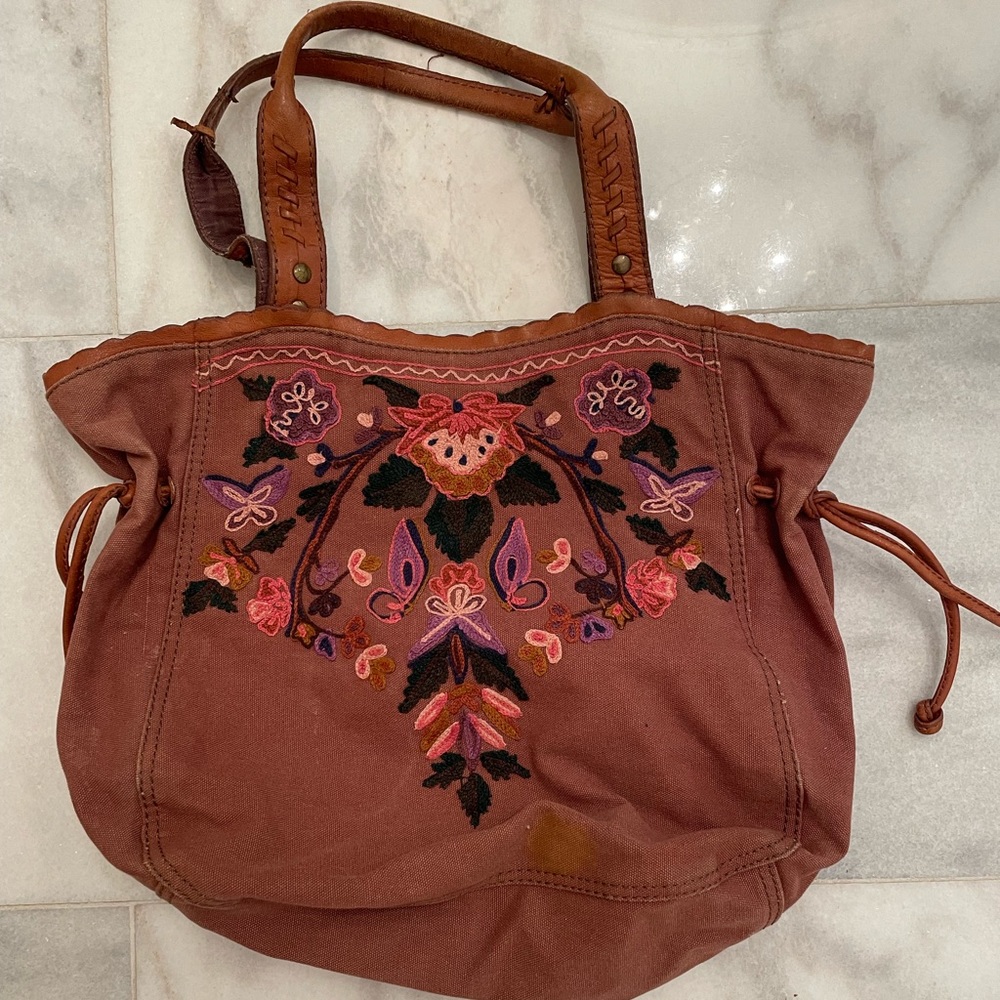Midsize Lucky Brand Bag with hand crocheted details